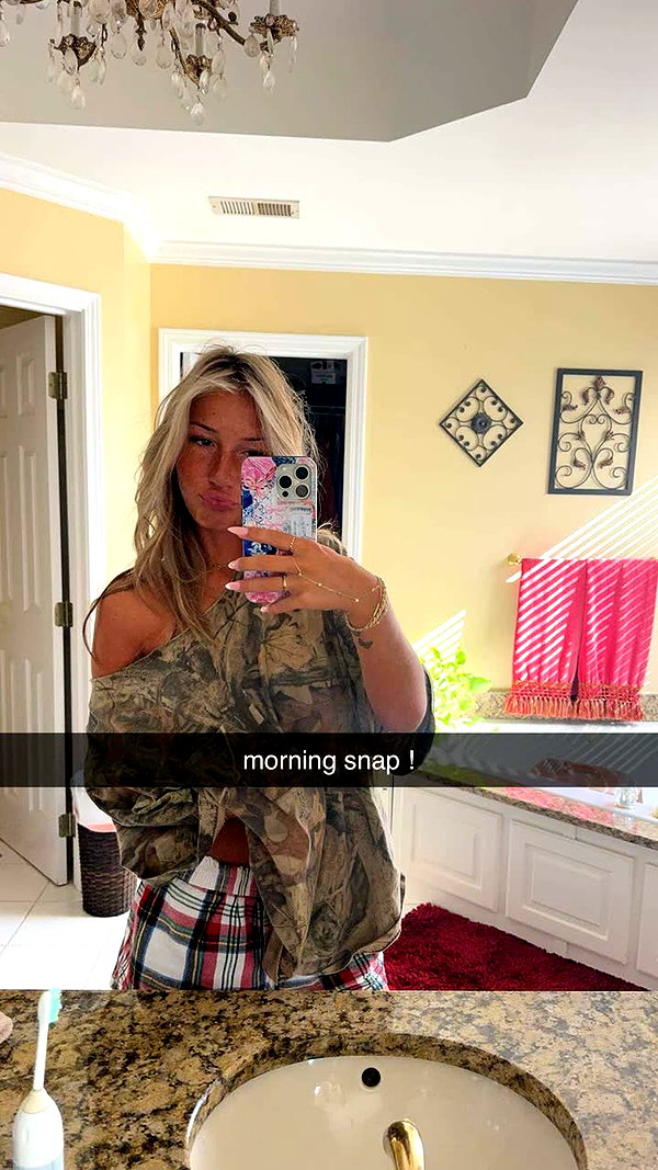 maddyy_dodd snapchat image archive image