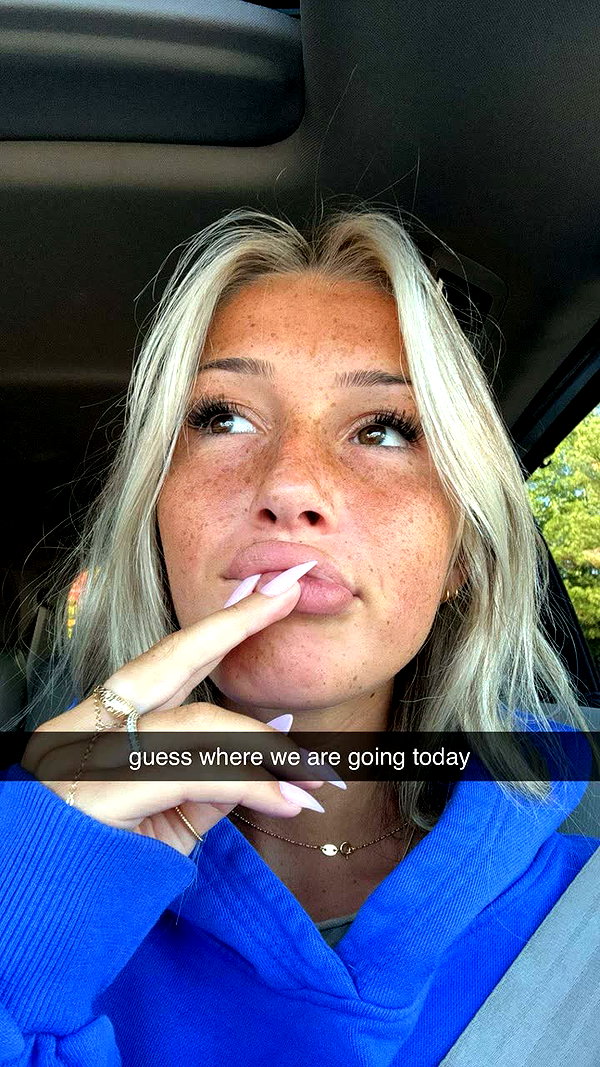 maddyy_dodd snapchat image archive image