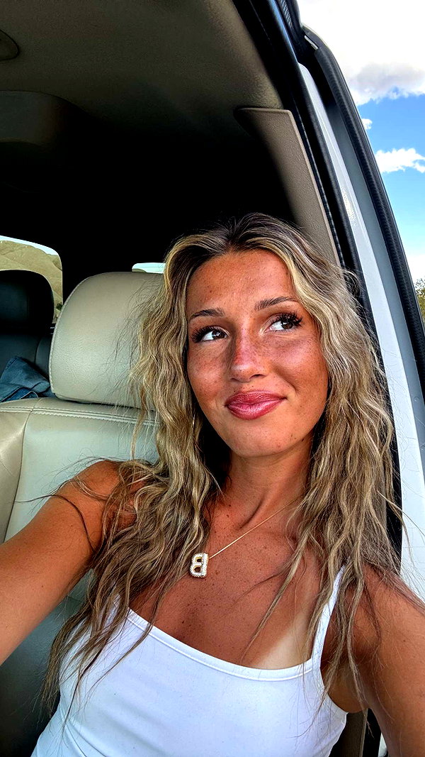 maddyy_dodd snapchat image archive image