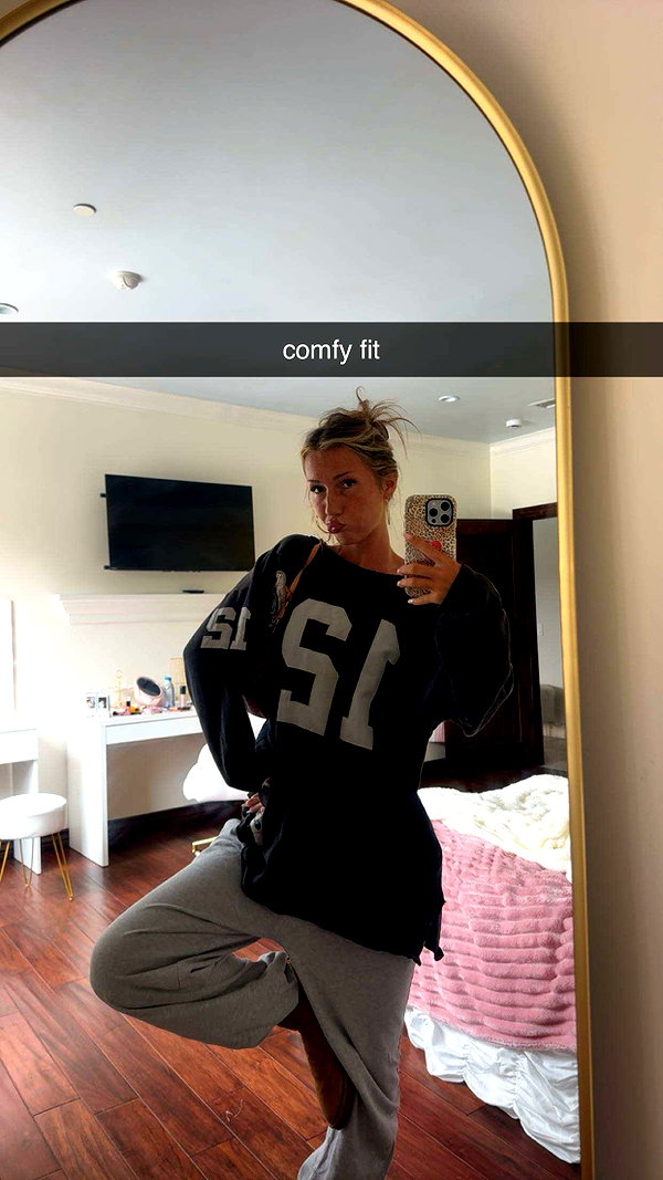 maddyy_dodd snapchat image archive image