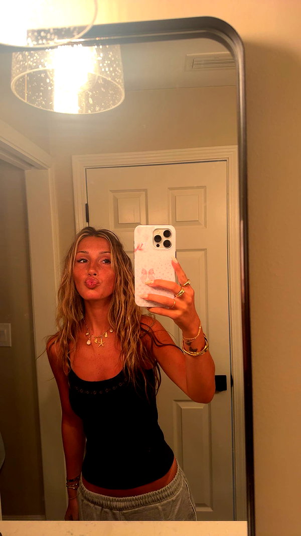 maddyy_dodd snapchat image archive image