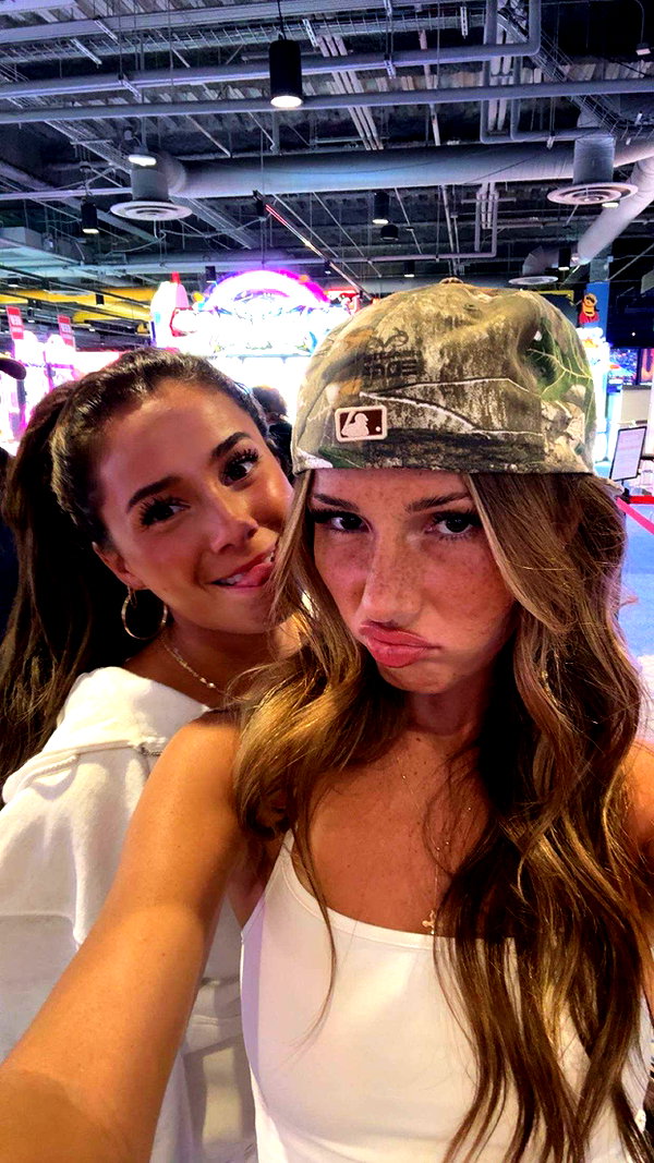 maddyy_dodd snapchat image archive image