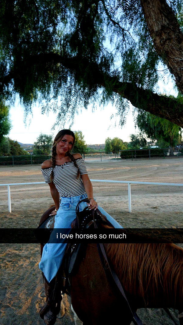 maddyy_dodd snapchat image archive image