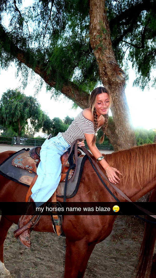 maddyy_dodd snapchat image archive image