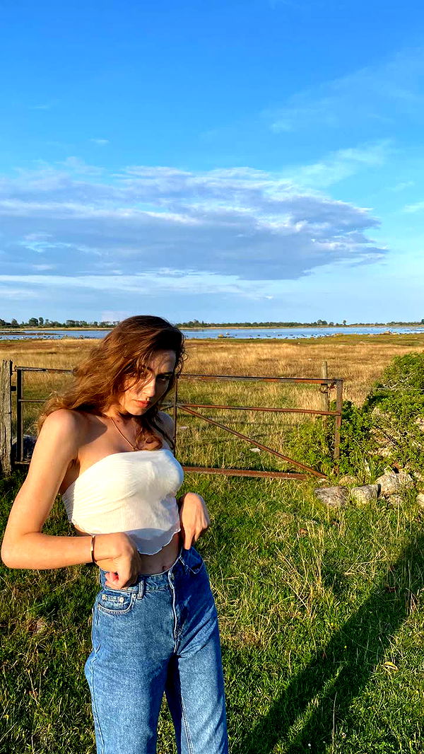 mathilda_bergs image ~ Altpins