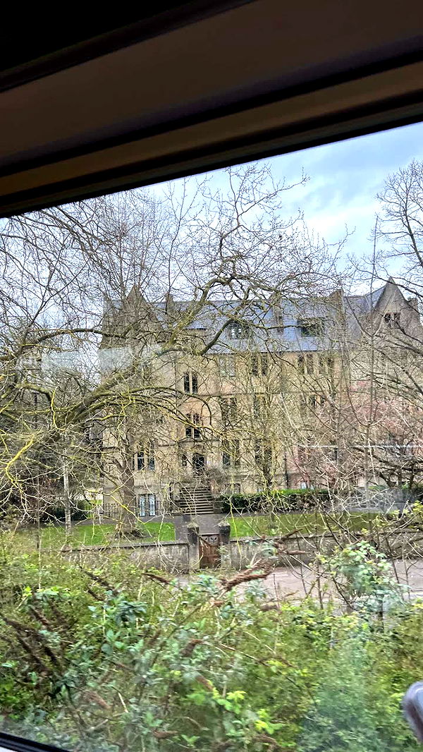 mathilda_bergs image ~ Altpins