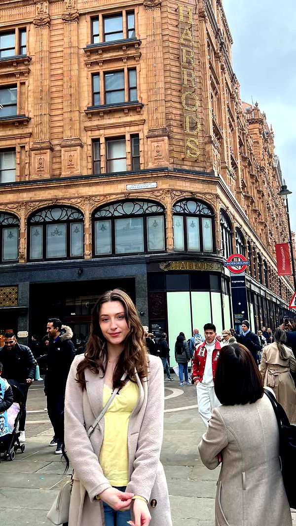 mathilda_bergs image ~ Altpins