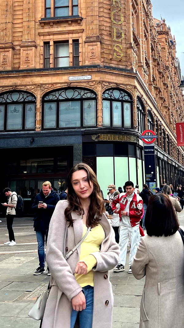 mathilda_bergs image ~ Altpins