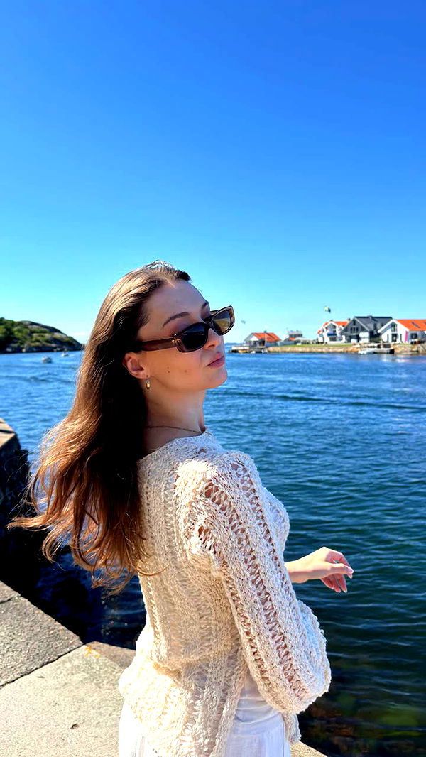 mathilda_bergs image ~ Altpins