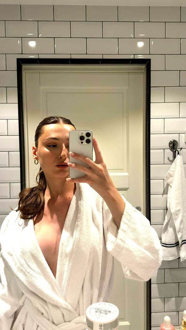 mathilda_bergs image ~ Altpins