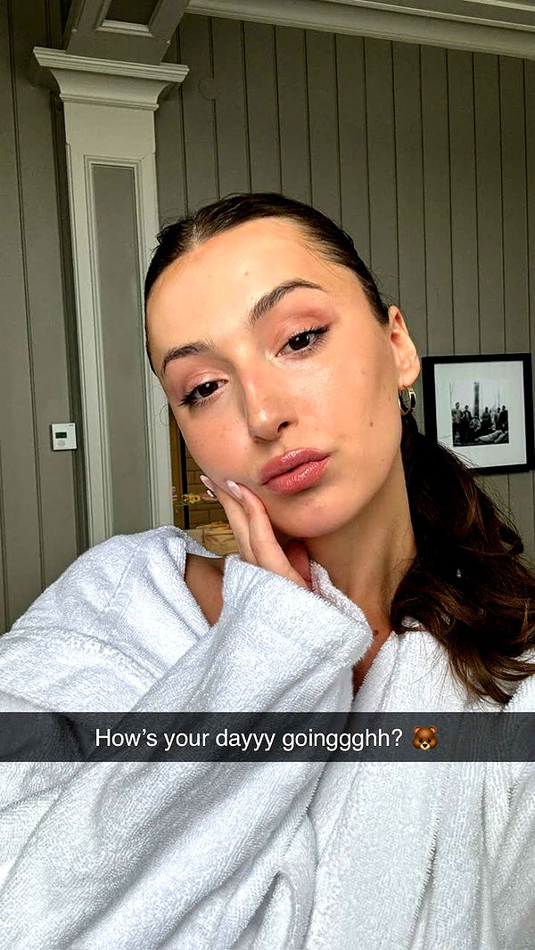 mathilda_bergs image ~ Altpins