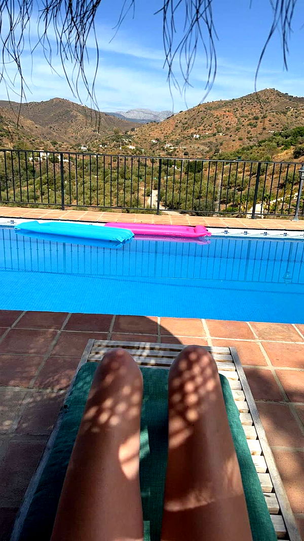 mathilda_bergs image ~ Altpins