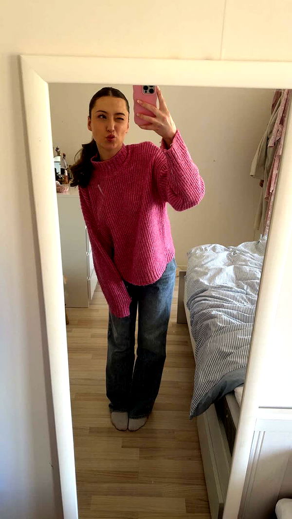 mathilda_bergs image ~ Altpins