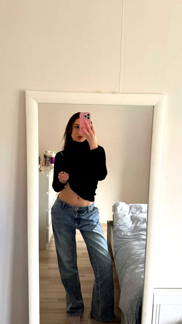 mathilda_bergs image ~ Altpins