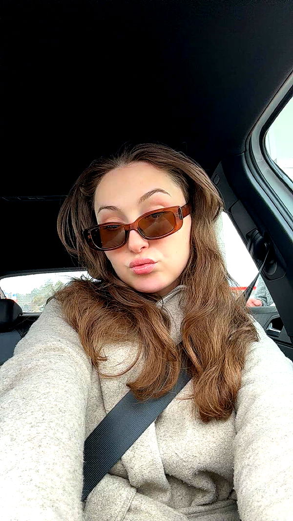 mathilda_bergs image ~ Altpins