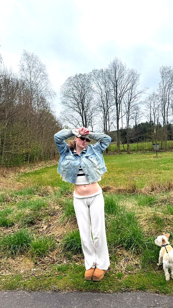 mathilda_bergs image ~ Altpins