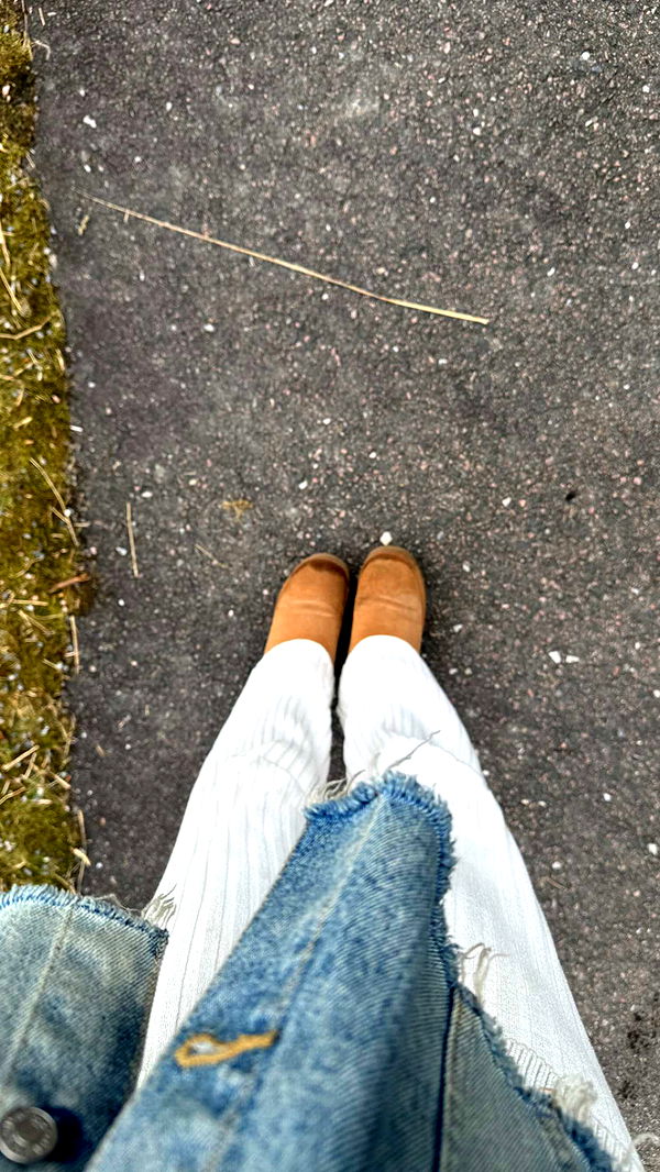 mathilda_bergs image ~ Altpins