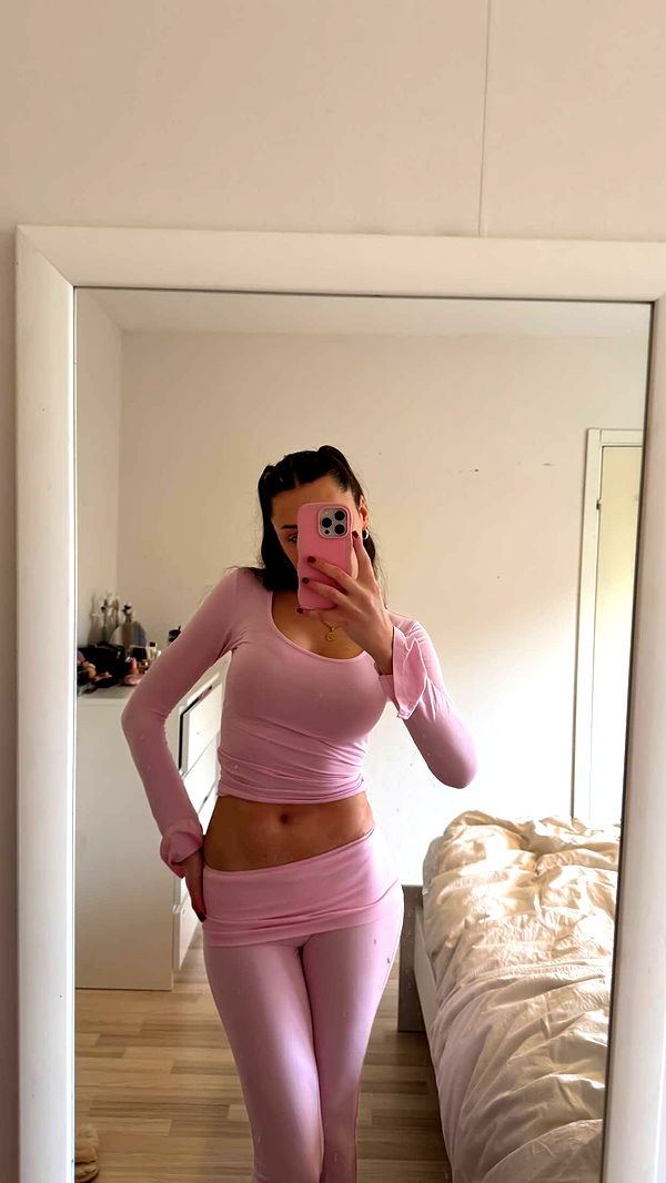 mathilda_bergs image ~ Altpins