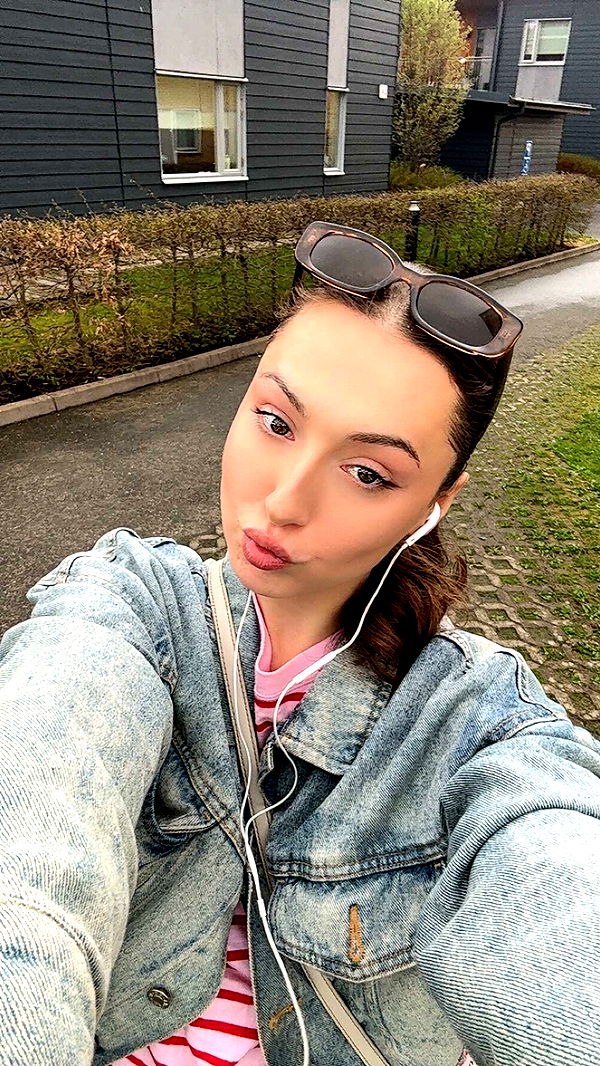 mathilda_bergs image ~ Altpins