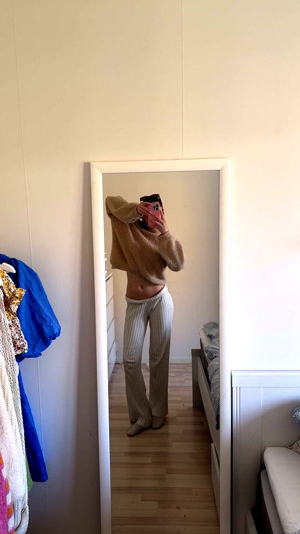 mathilda_bergs image ~ Altpins