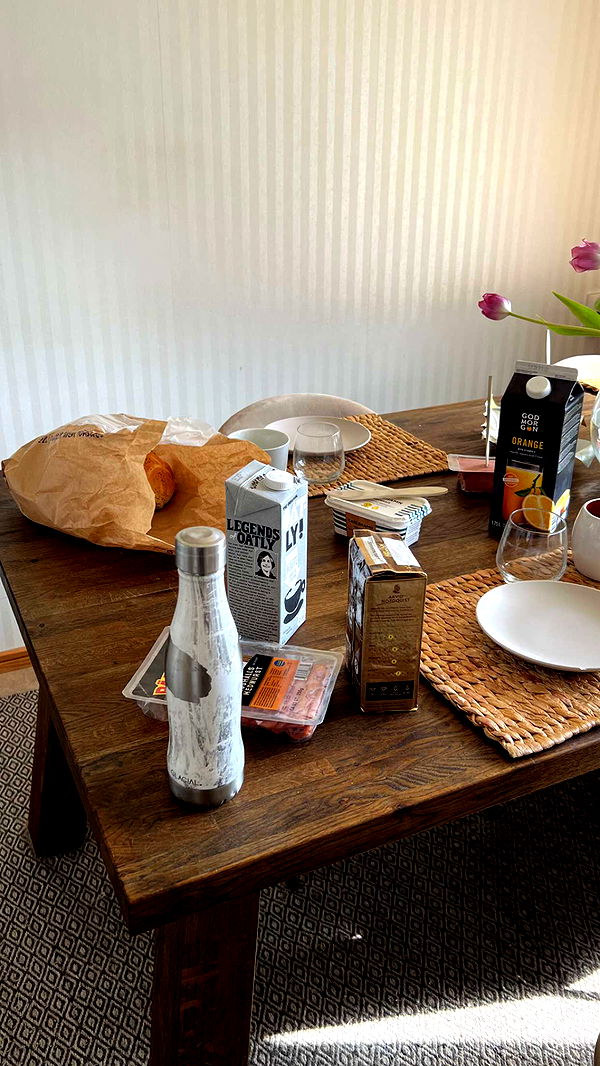 mathilda_bergs image ~ Altpins