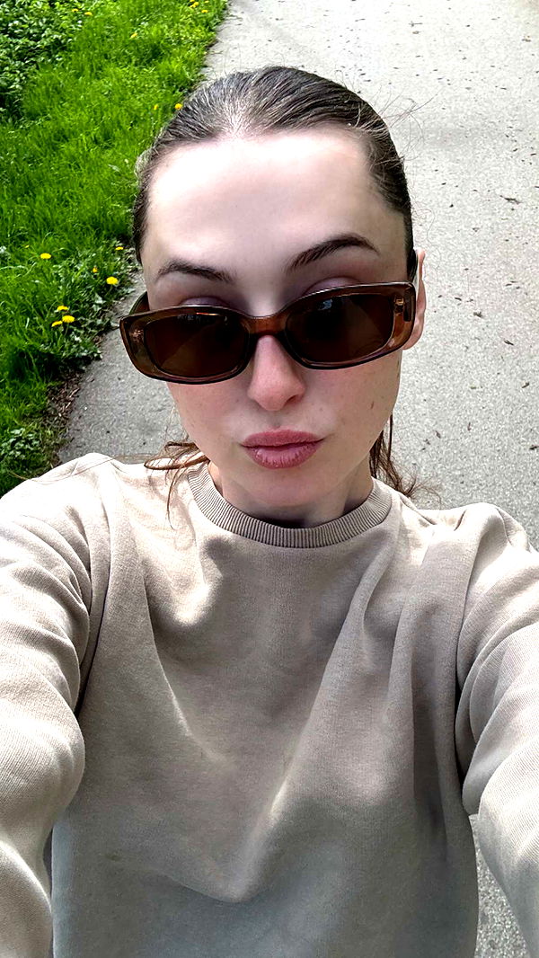 mathilda_bergs image ~ Altpins