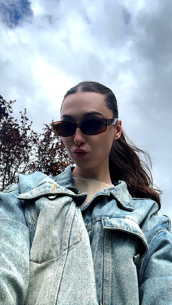 mathilda_bergs image ~ Altpins