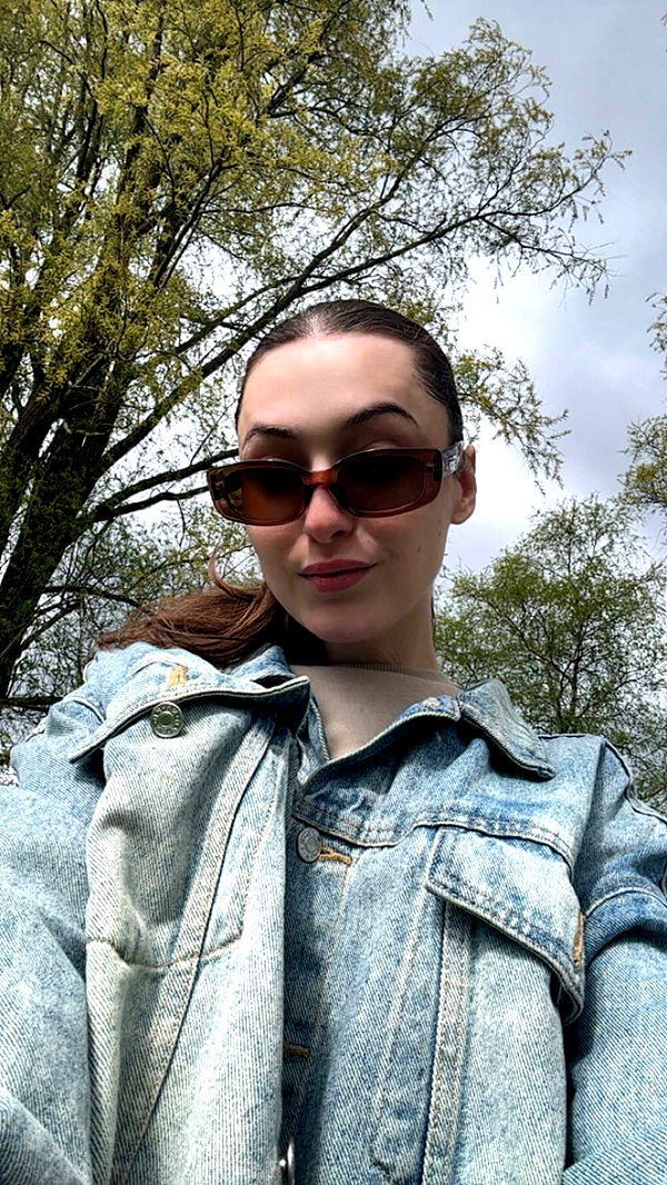 mathilda_bergs image ~ Altpins