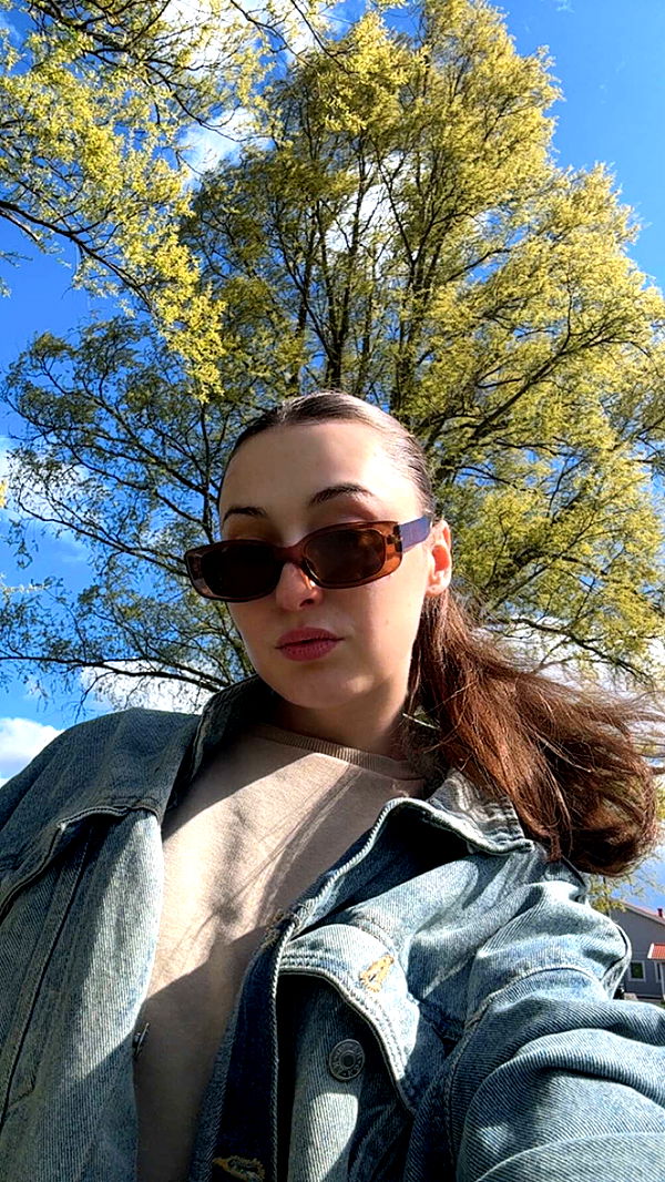 mathilda_bergs image ~ Altpins