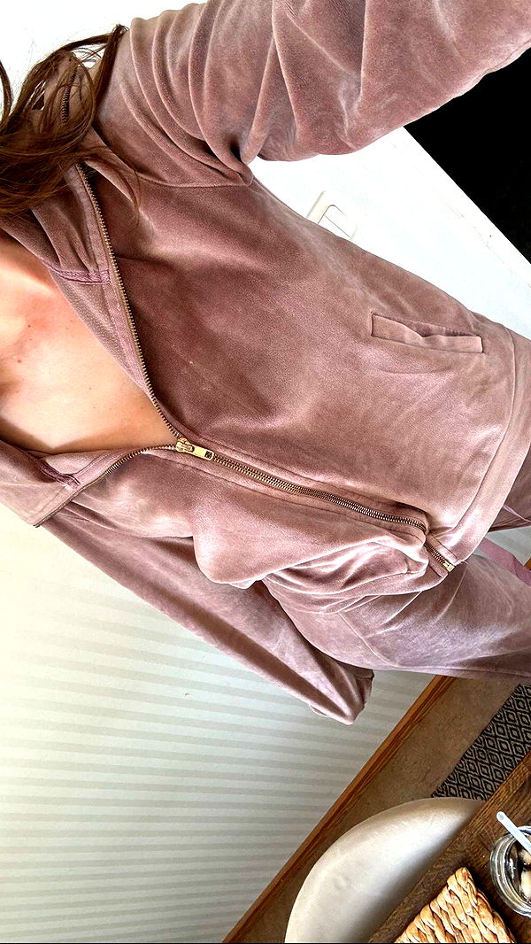 mathilda_bergs image ~ Altpins