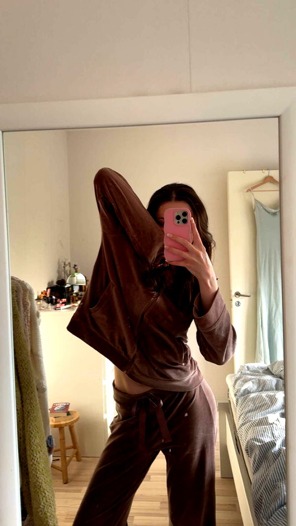 mathilda_bergs image ~ Altpins