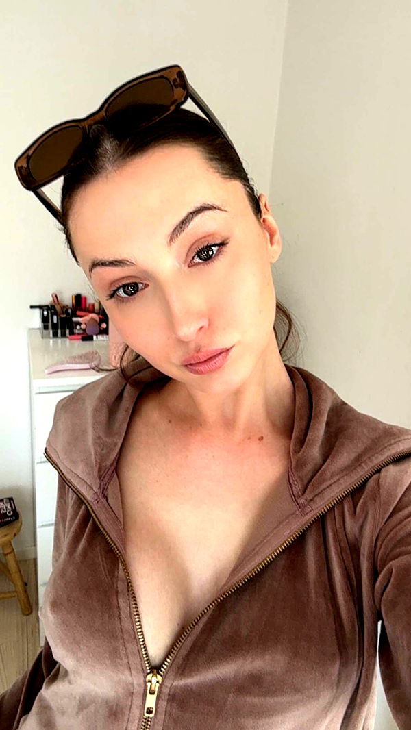 mathilda_bergs image ~ Altpins