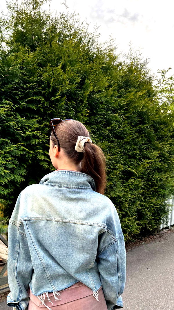 mathilda_bergs image ~ Altpins