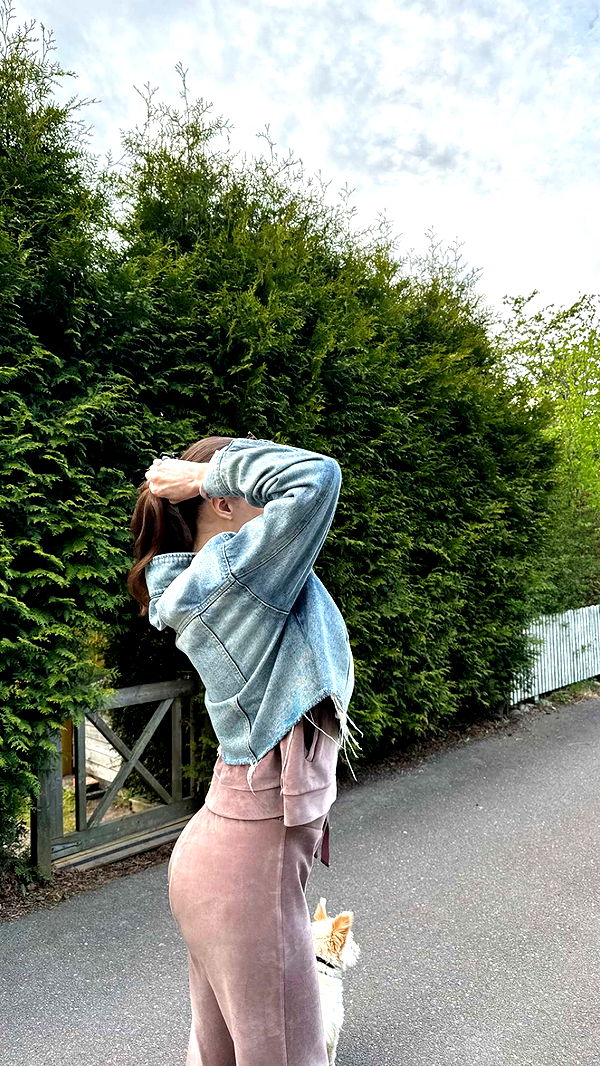 mathilda_bergs image ~ Altpins