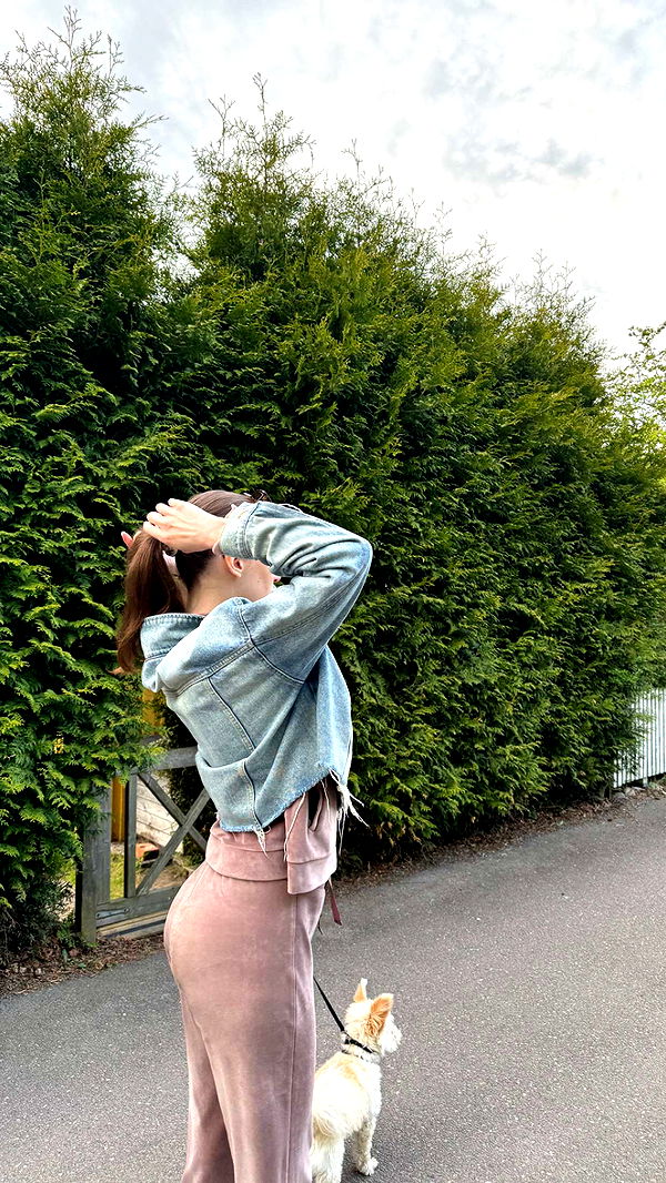 mathilda_bergs image ~ Altpins