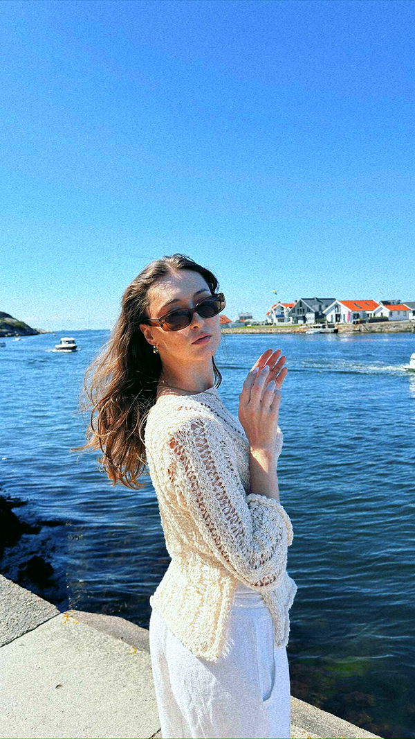 mathilda_bergs image ~ Altpins