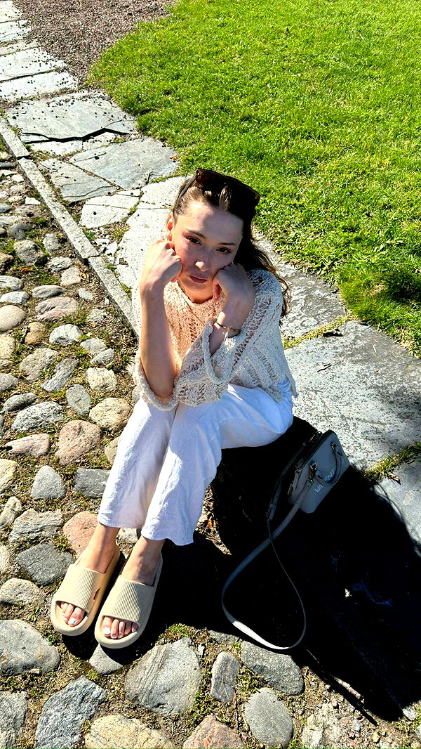 mathilda_bergs image ~ Altpins