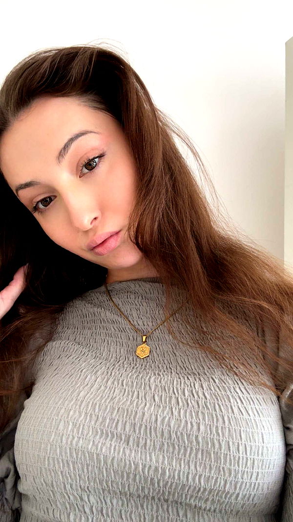 mathilda_bergs image ~ Altpins