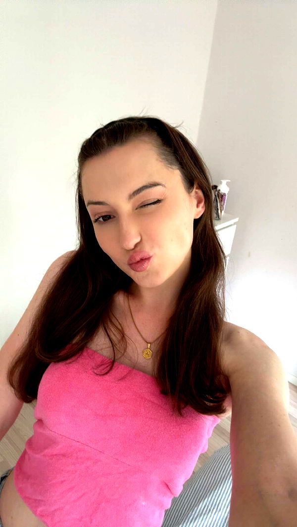 mathilda_bergs image ~ Altpins