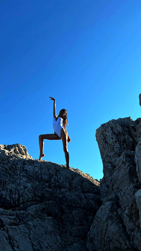 mathilda_bergs image ~ Altpins