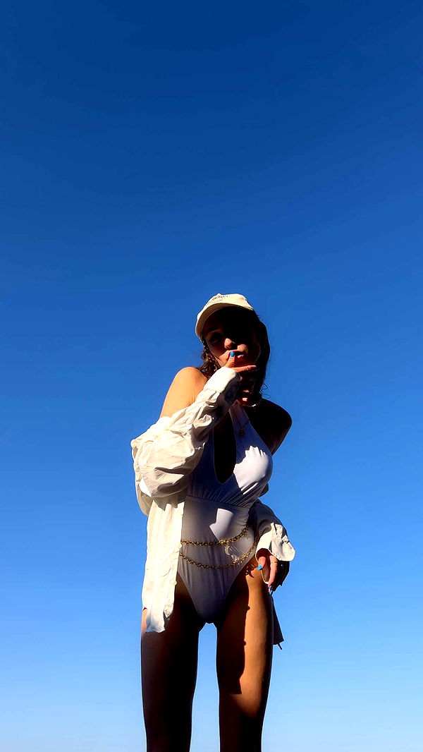 mathilda_bergs image ~ Altpins