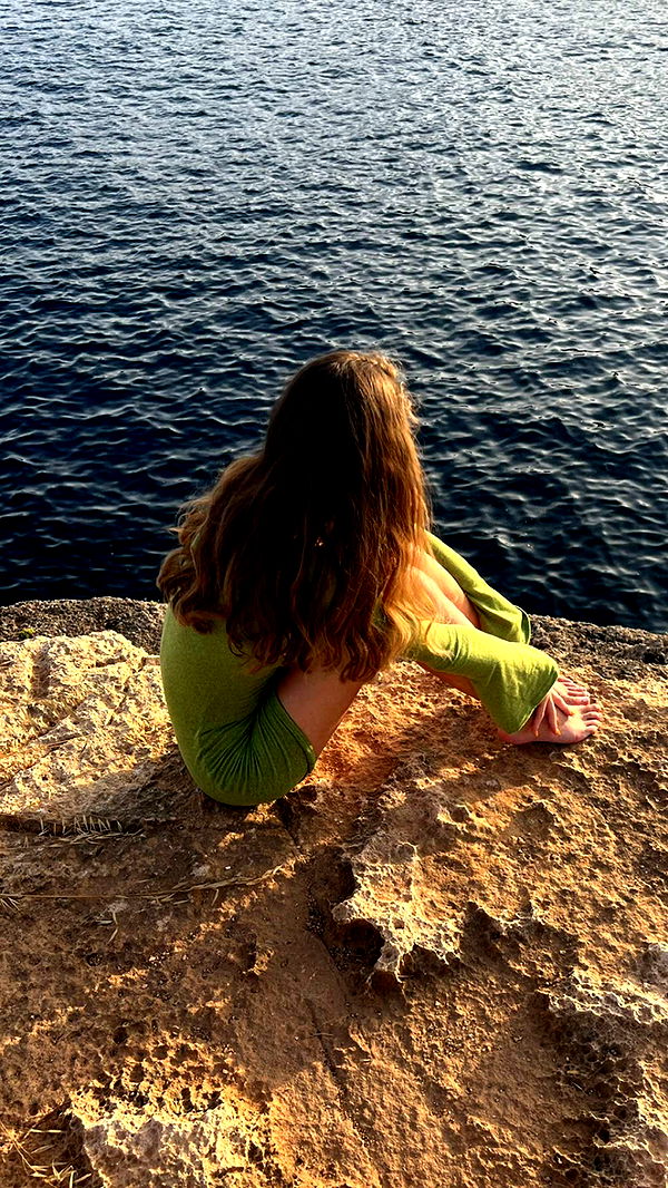 mathilda_bergs image ~ Altpins