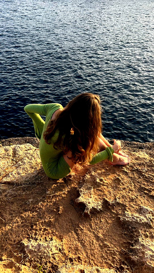 mathilda_bergs image ~ Altpins