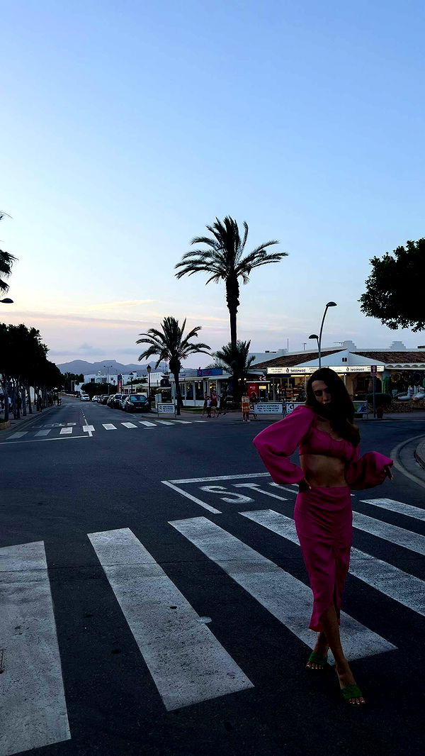 mathilda_bergs image ~ Altpins