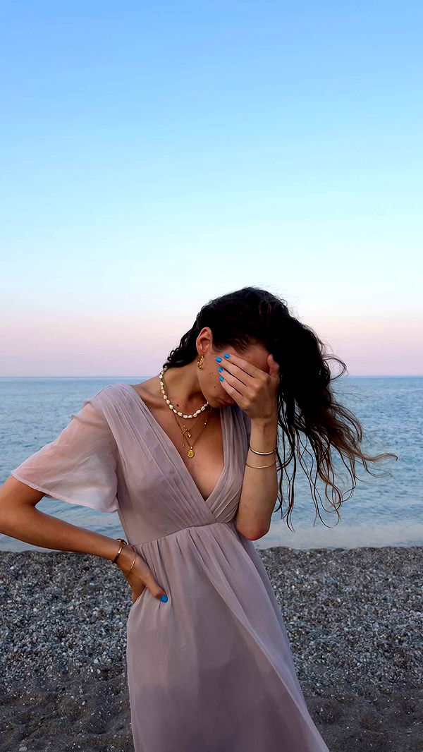 mathilda_bergs image ~ Altpins