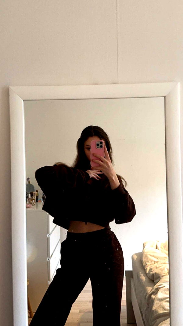 mathilda_bergs image ~ Altpins