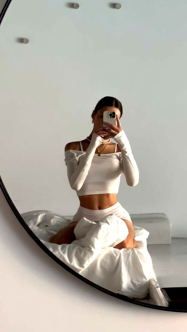 mathilda_bergs image ~ Altpins