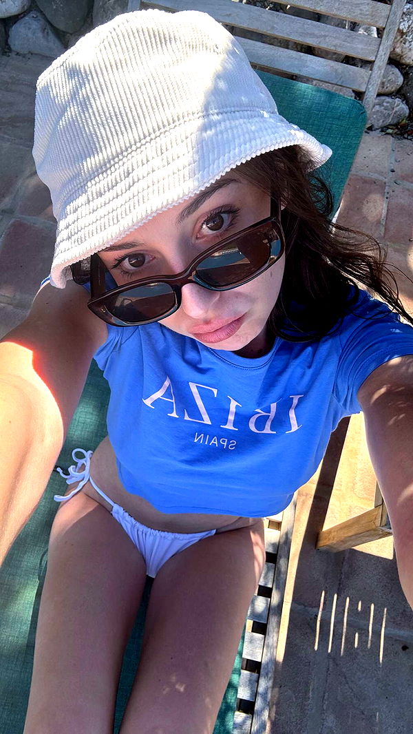 mathilda_bergs image ~ Altpins