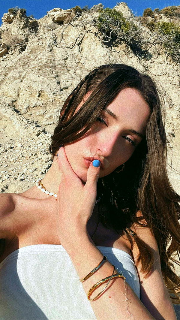 mathilda_bergs image ~ Altpins