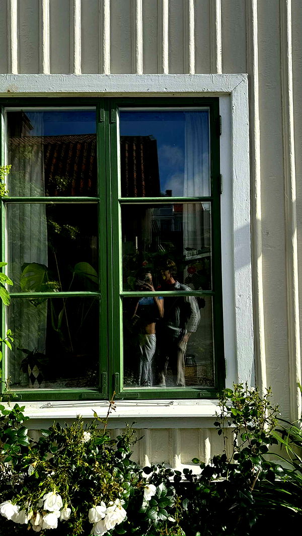 mathilda_bergs image ~ Altpins